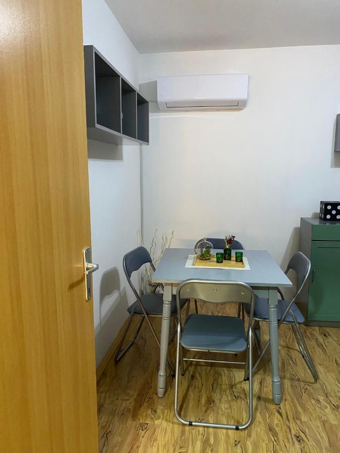 Lilyy Apartment Leskovac  Exterior photo